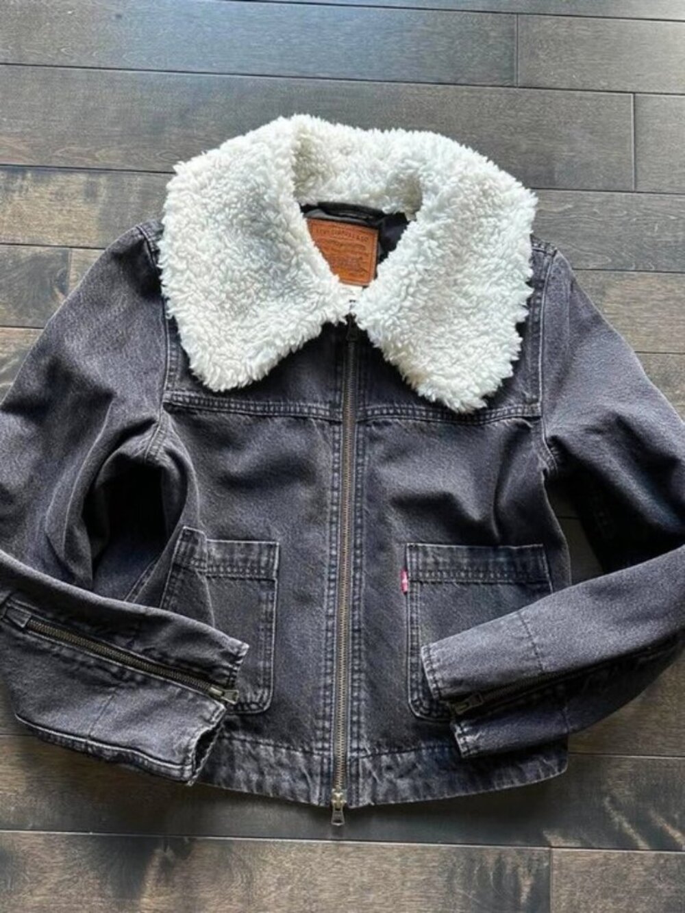 Levi's Fall Insulated Trucker Jean Jacket - NEW